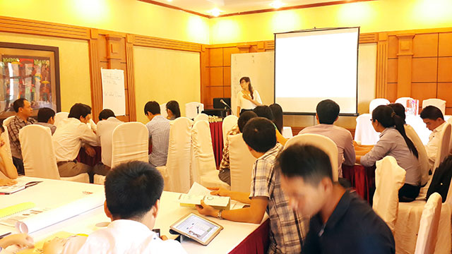 Kỹ năng bán hàng & chăm sóc Khách Hàng chuyên nghiệp - ISUZU (11 & 12.10.2014)